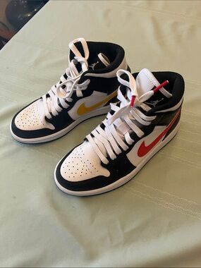 Nike Air Jordan 1 Mid White Black with Red & Yellow Swooshesi size 5 CM 22